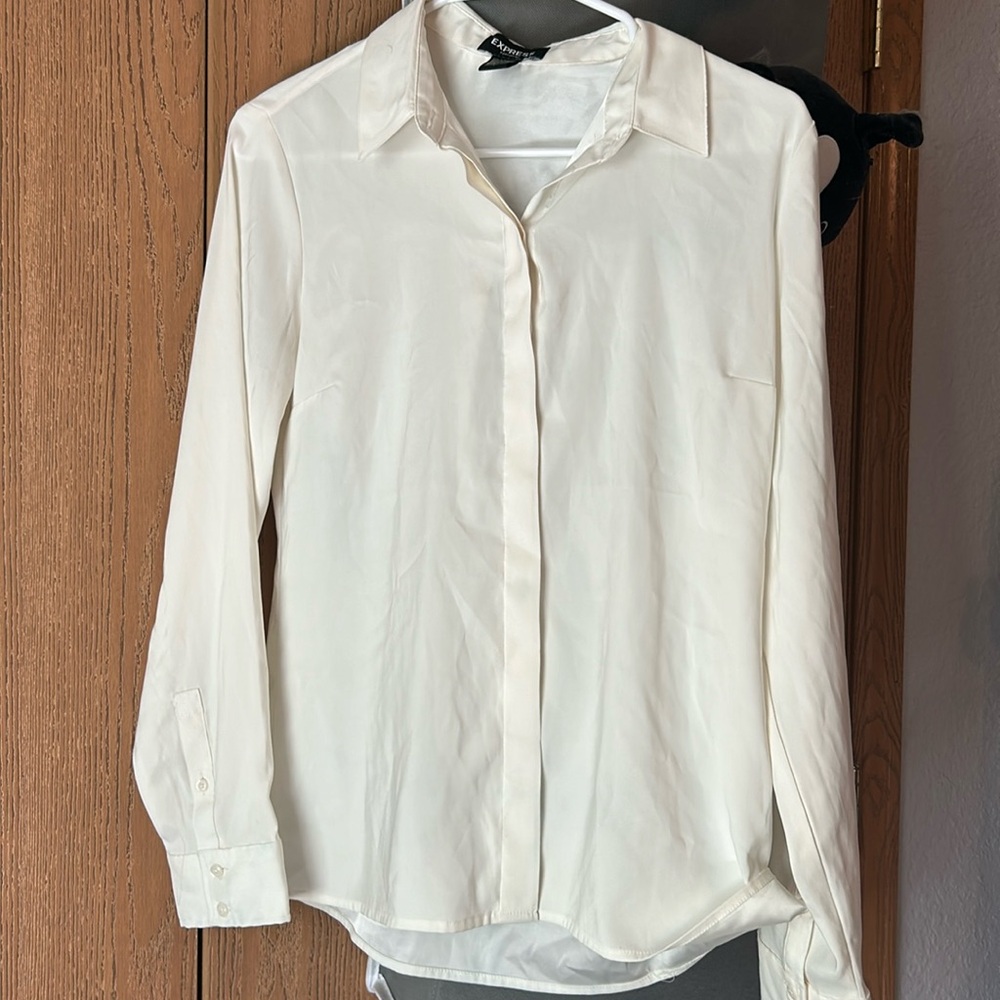 express cream silk button up top